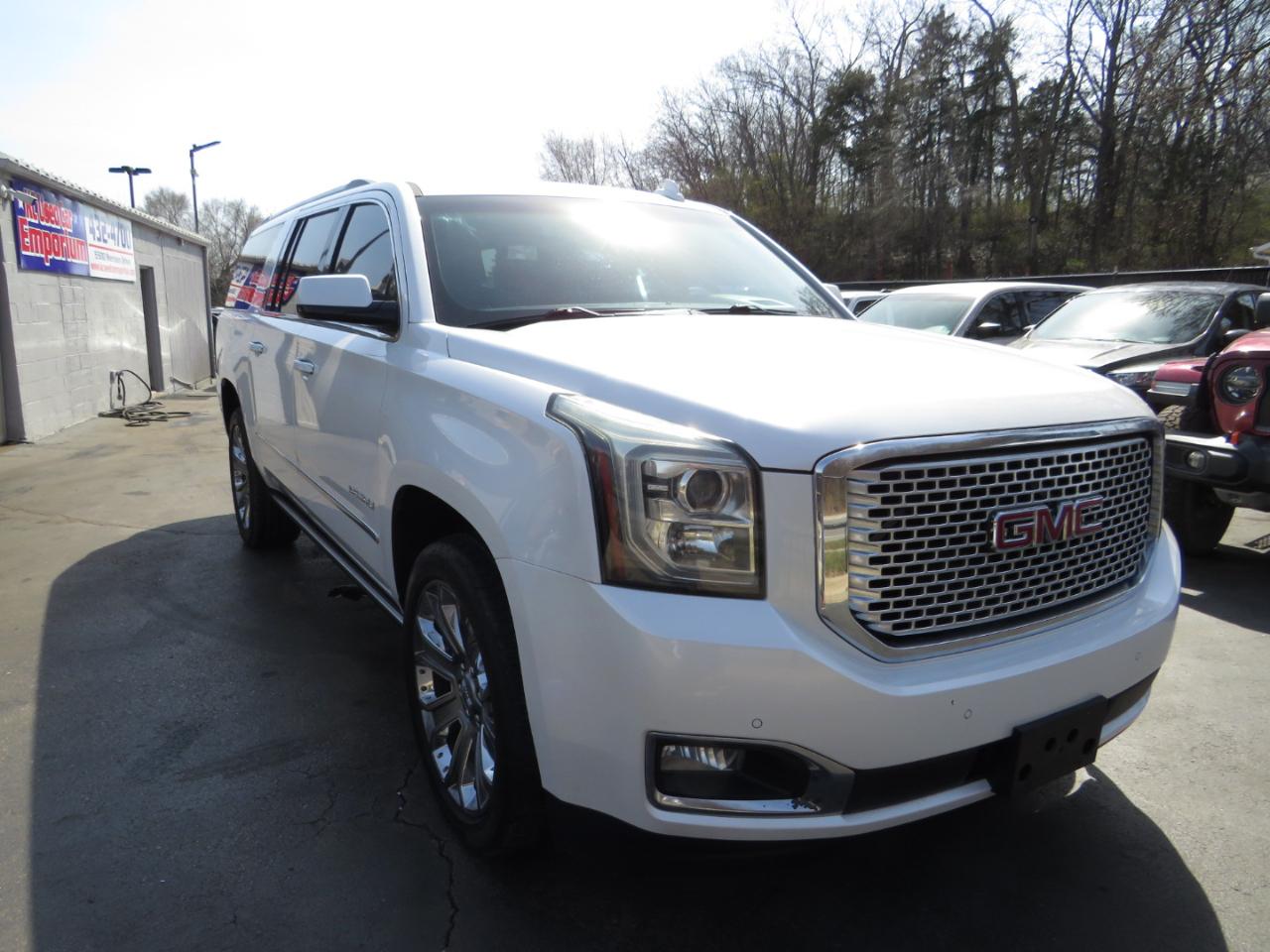 GMC Yukon XL 4WD 4dr Denali 2016