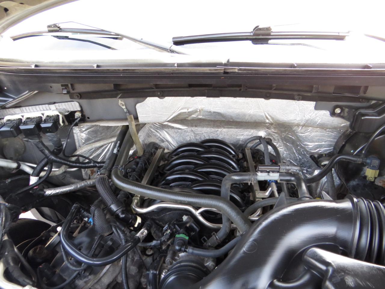 Ford F-150 4WD SuperCrew 145" Platinum 2014