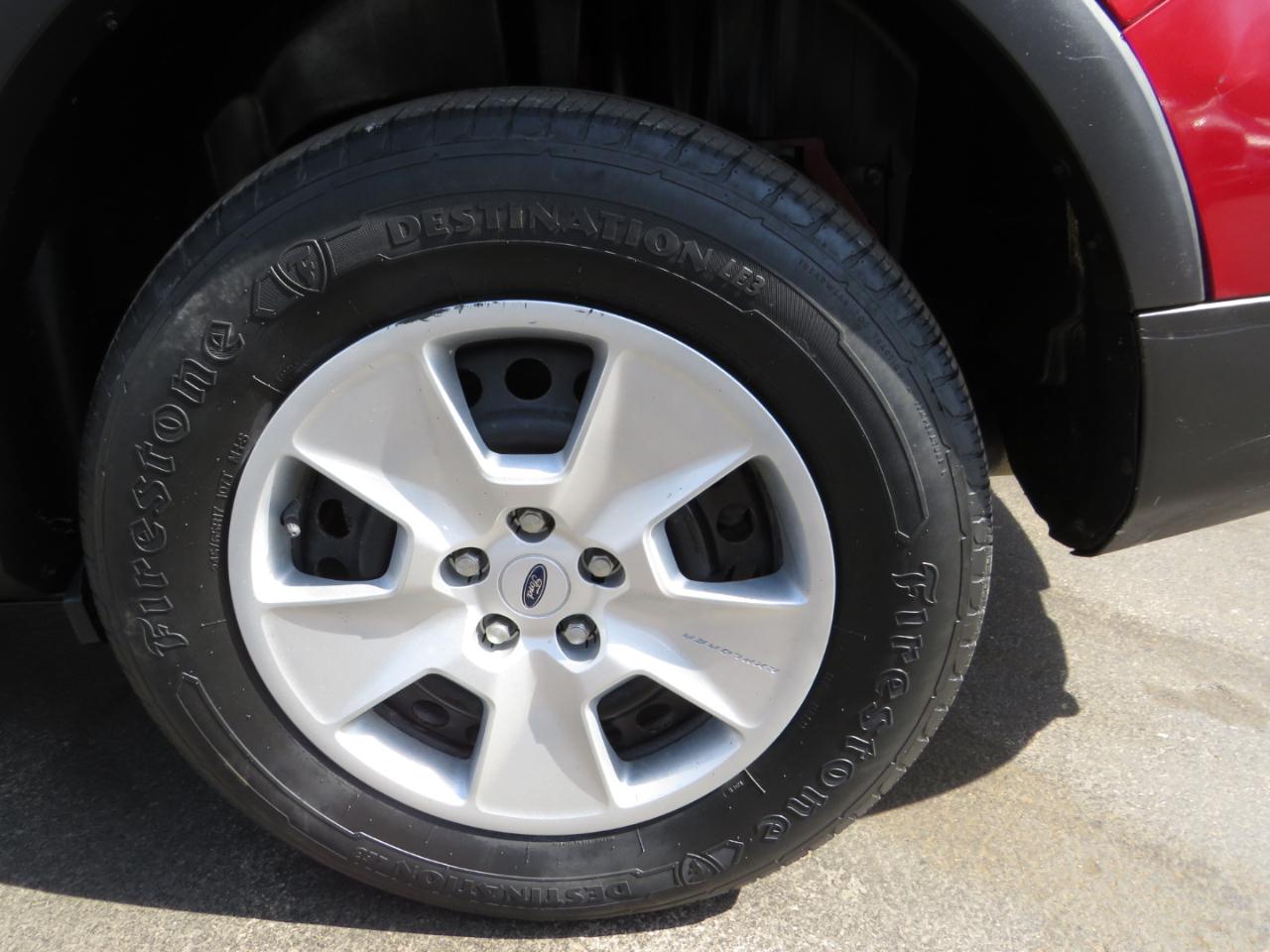 Ford Explorer 4WD 4dr Base 2013