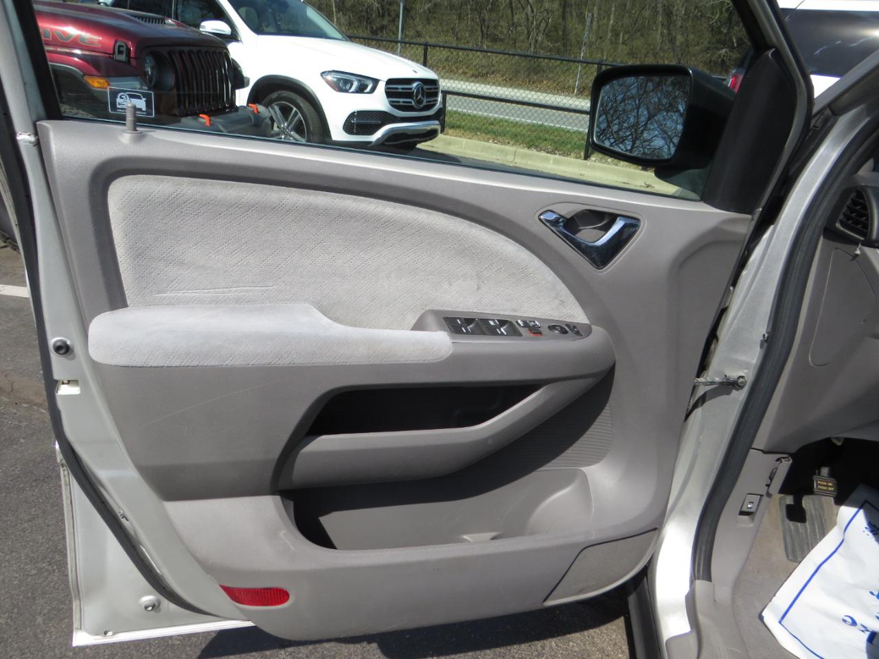 Honda Odyssey 5dr LX 2009