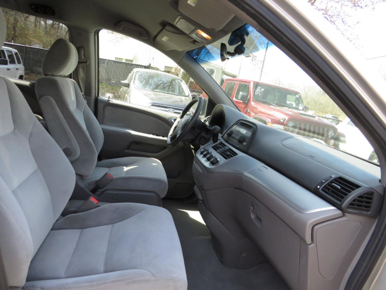 Honda Odyssey 5dr LX 2009
