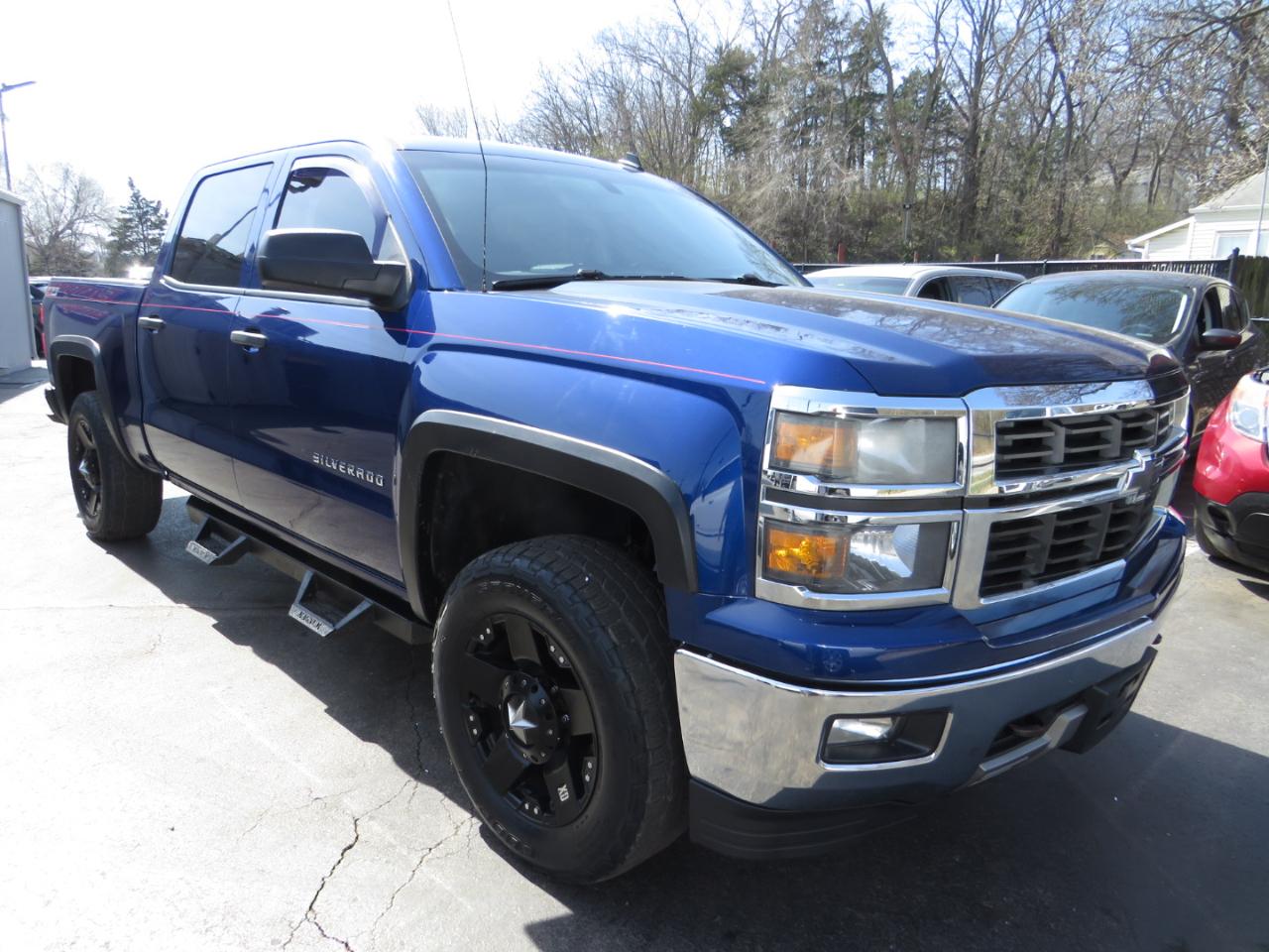 Chevrolet Silverado 1500 4WD Crew Cab 143.5" LT w/2LT 2014