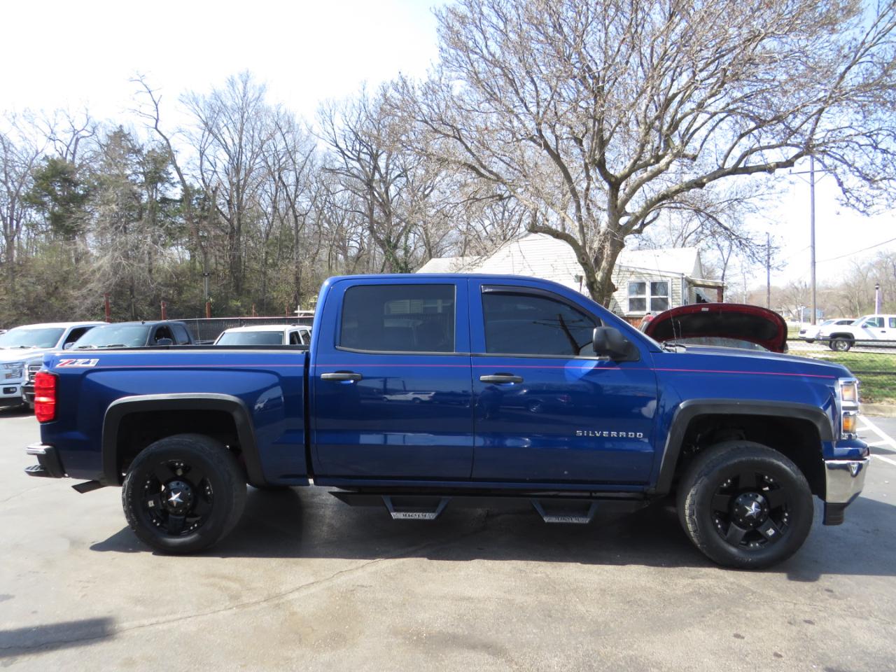 Chevrolet Silverado 1500 4WD Crew Cab 143.5" LT w/2LT 2014