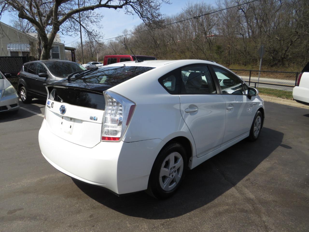 Toyota Prius 5dr HB III (Natl) 2010