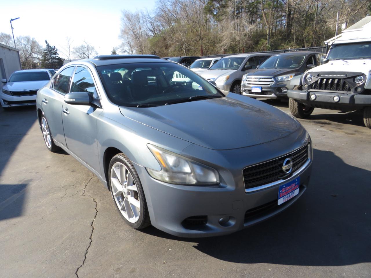 Nissan Maxima 4dr Sdn V6 CVT 3.5 SV w/Sport Pkg 2011