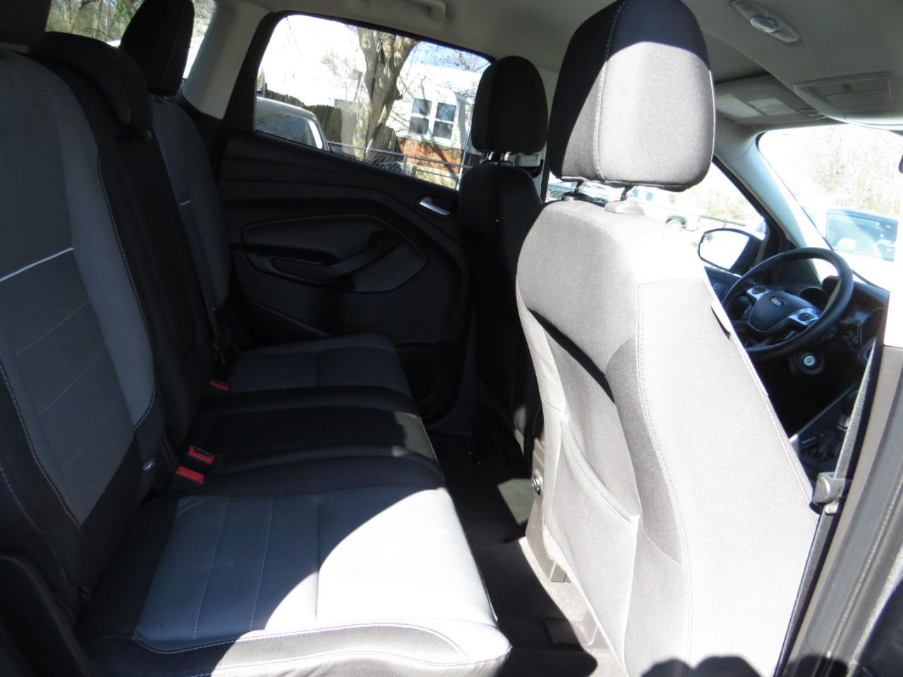 Ford Escape FWD 4dr SE 2014