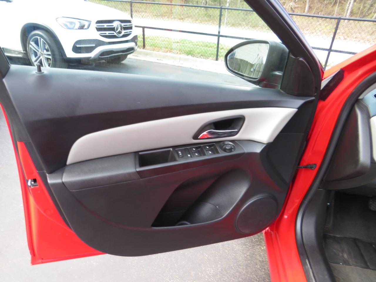 Chevrolet Cruze Limited 4dr Sdn Auto LS 2016