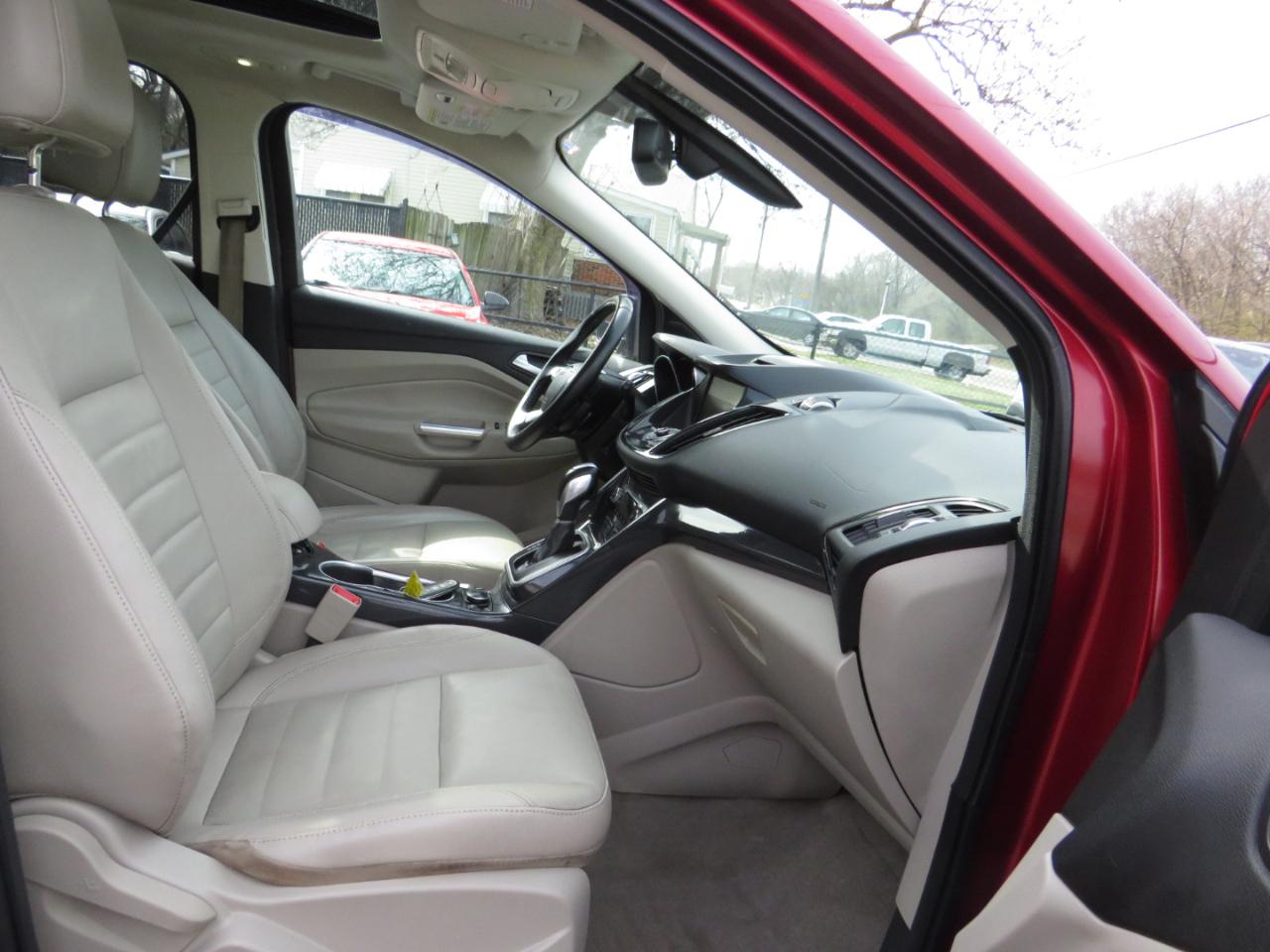 Ford Escape FWD 4dr Titanium 2014