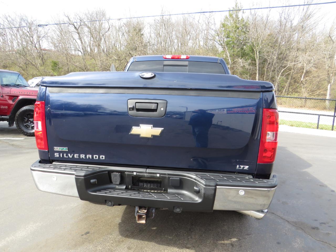 Chevrolet Silverado 1500 4WD Crew Cab 143.5" LTZ 2011