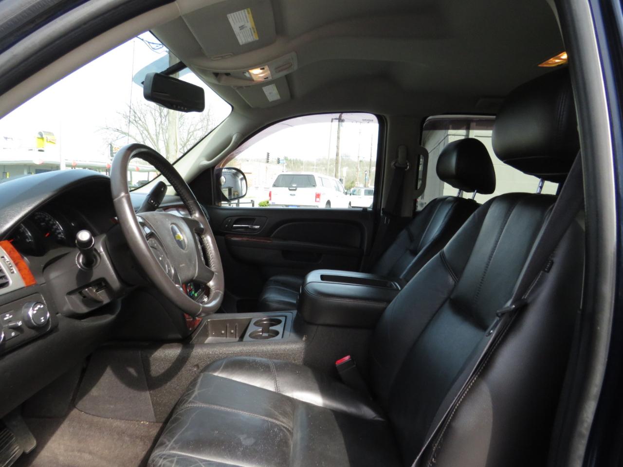 Chevrolet Silverado 1500 4WD Crew Cab 143.5" LTZ 2011