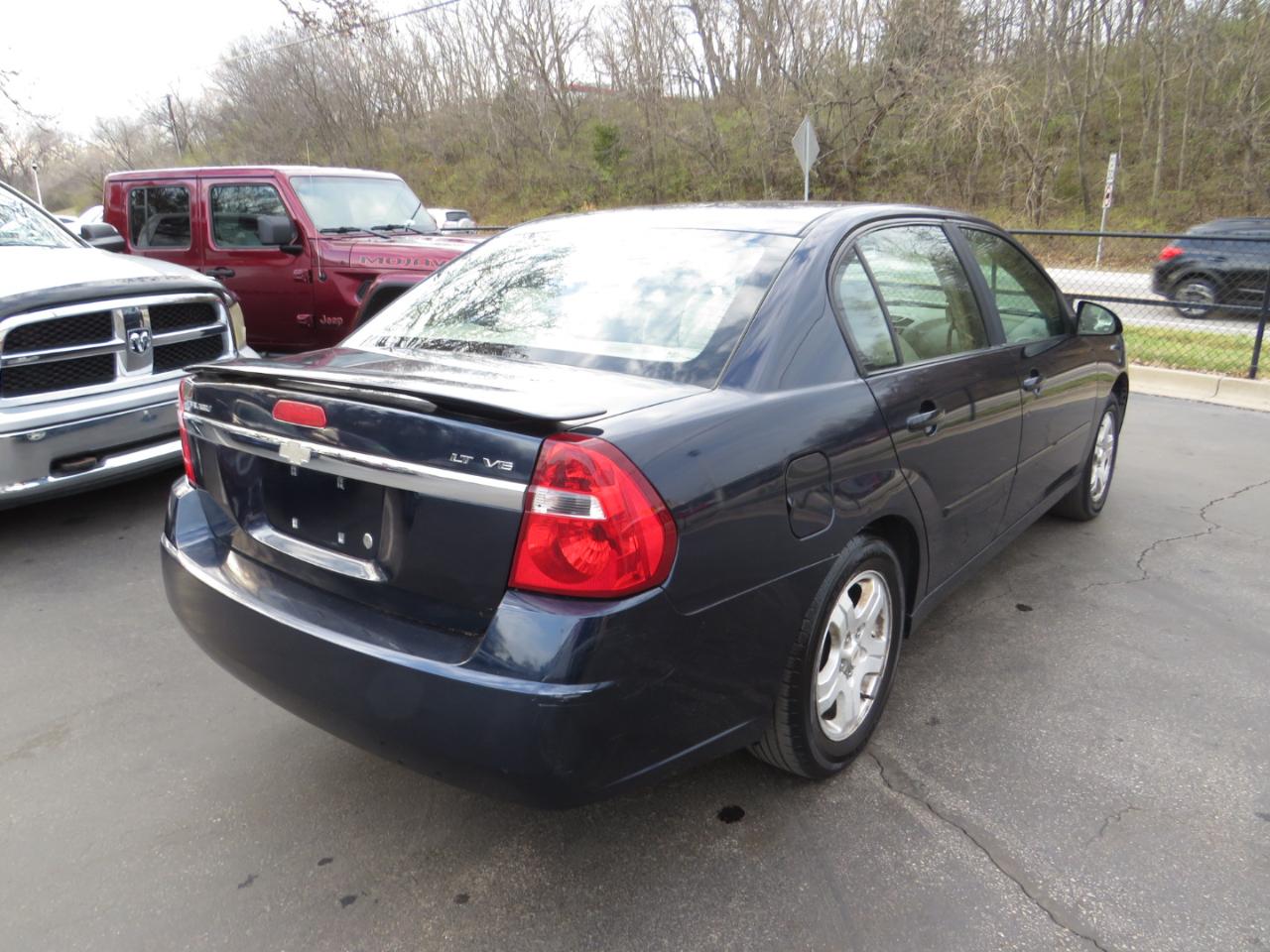 Chevrolet Malibu 4dr Sdn LT 2004