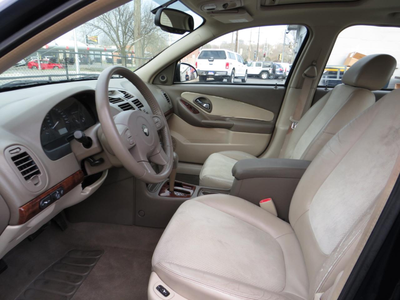 Chevrolet Malibu 4dr Sdn LT 2004