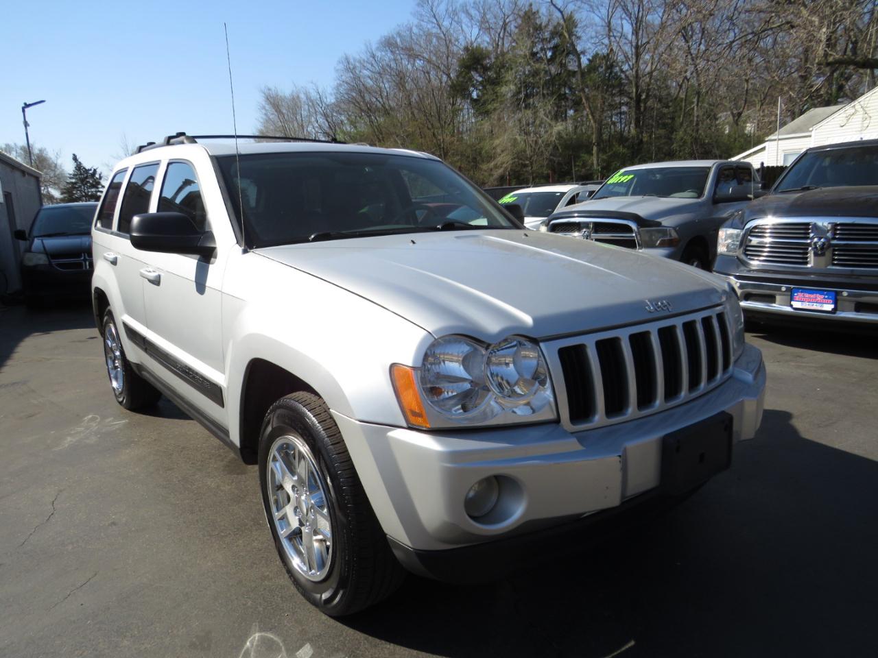 Jeep Grand Cherokee 4dr Laredo 4WD 2006
