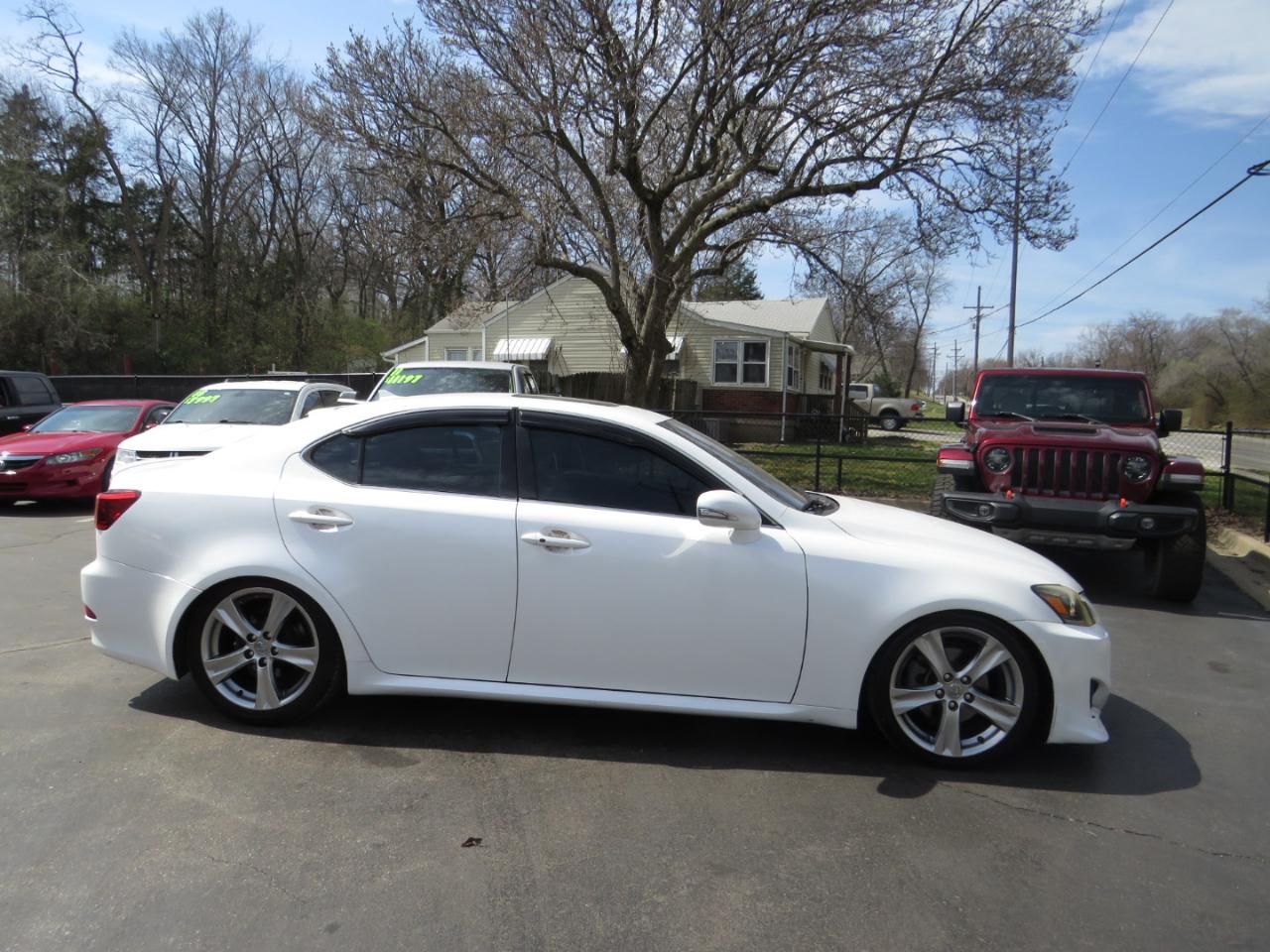 Lexus IS 250 4dr Sport Sdn Man RWD 2011