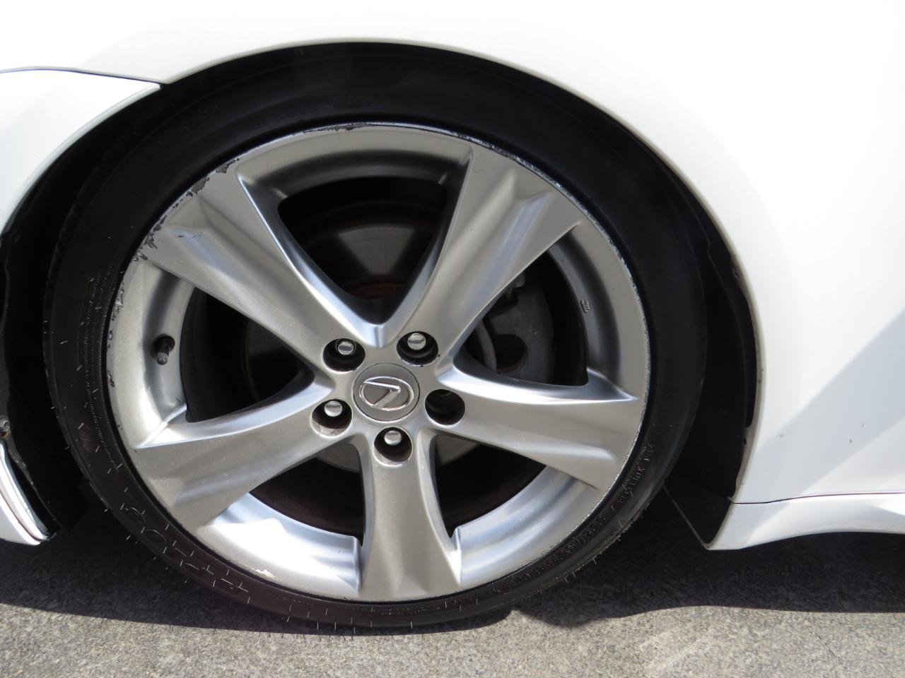 Lexus IS 250 4dr Sport Sdn Man RWD 2011