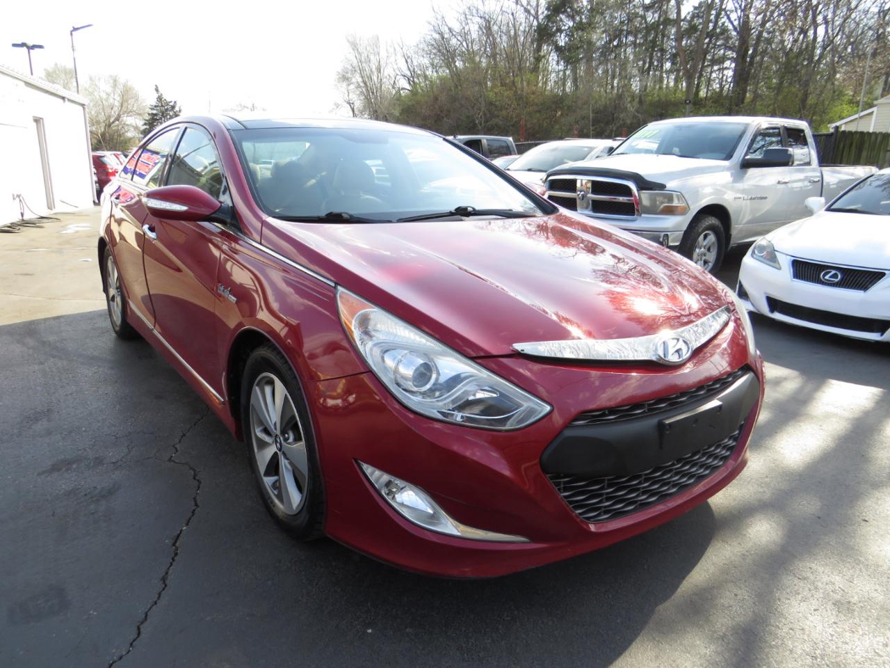 Hyundai Sonata 4dr Sdn 2.4L Auto Hybrid 2012