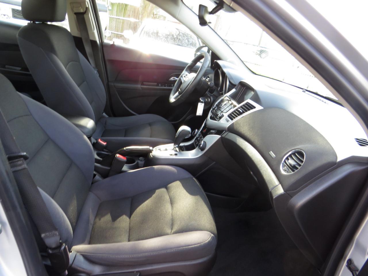 Chevrolet Cruze 4dr Sdn Auto 1LT 2015