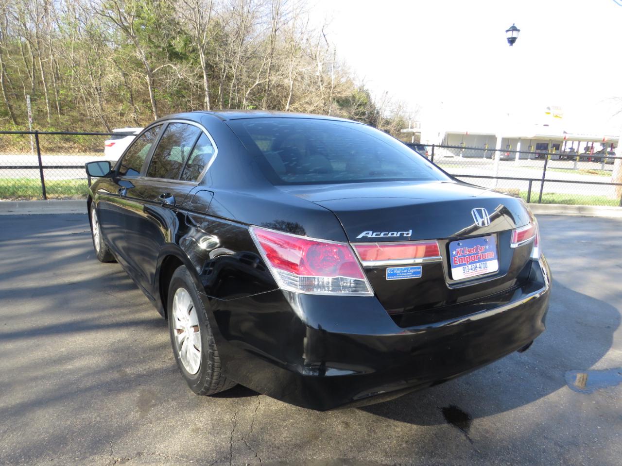 Honda Accord Sdn 4dr I4 Auto LX 2012