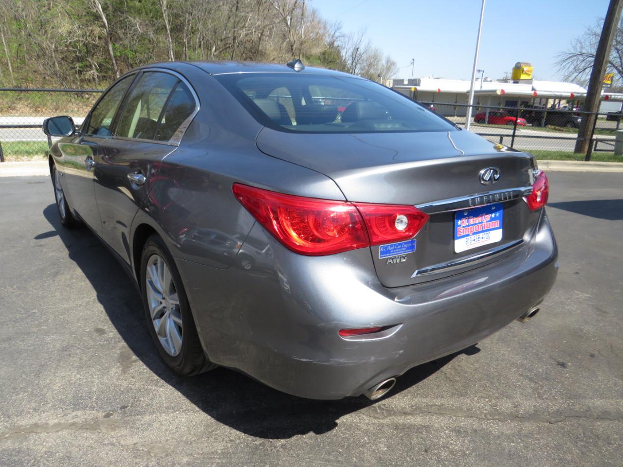 Infiniti Q50 4dr Sdn Premium AWD 2014