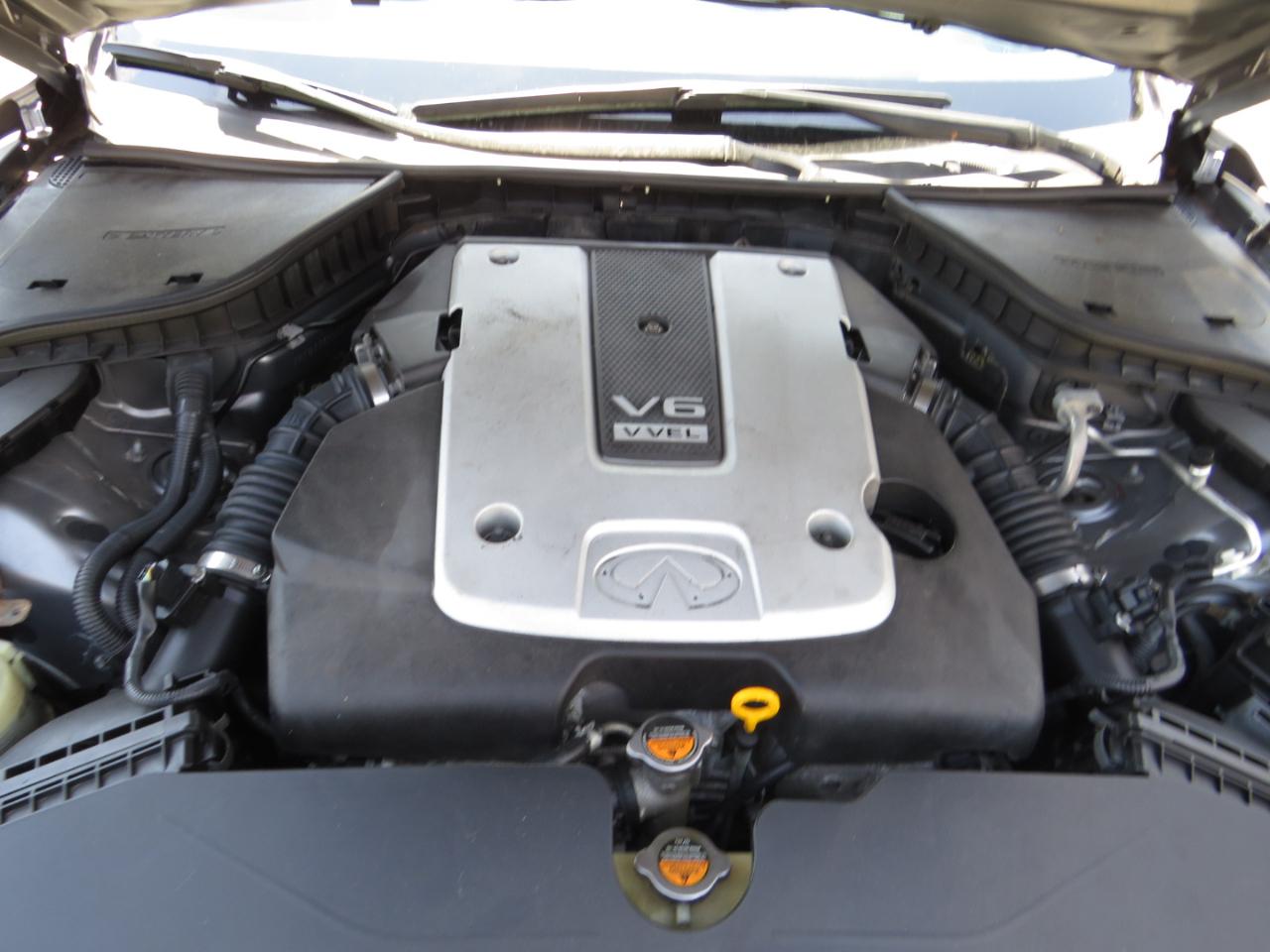 Infiniti Q50 4dr Sdn Premium AWD 2014