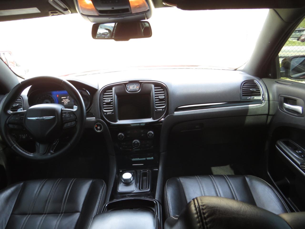 Chrysler 300 300S AWD 2019