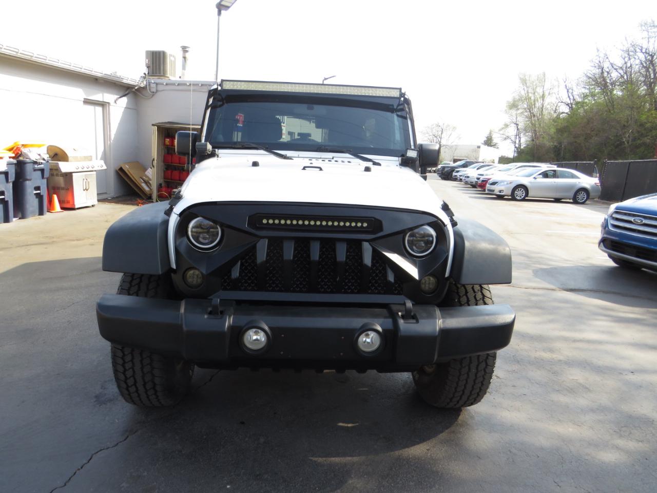 Jeep Wrangler Unlimited 4WD 4dr Sport 2012
