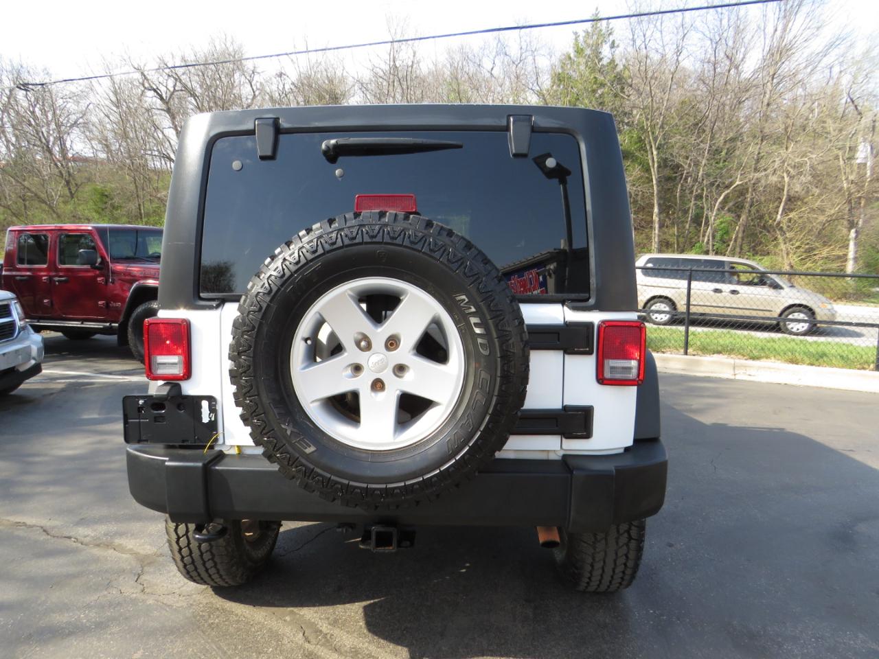 Jeep Wrangler Unlimited 4WD 4dr Sport 2012