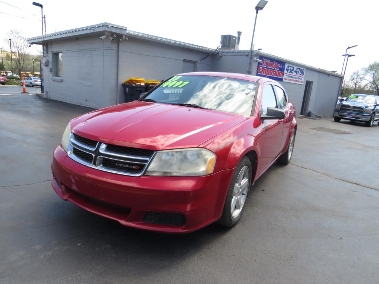 Dodge Avenger 4dr Sdn SE 2013