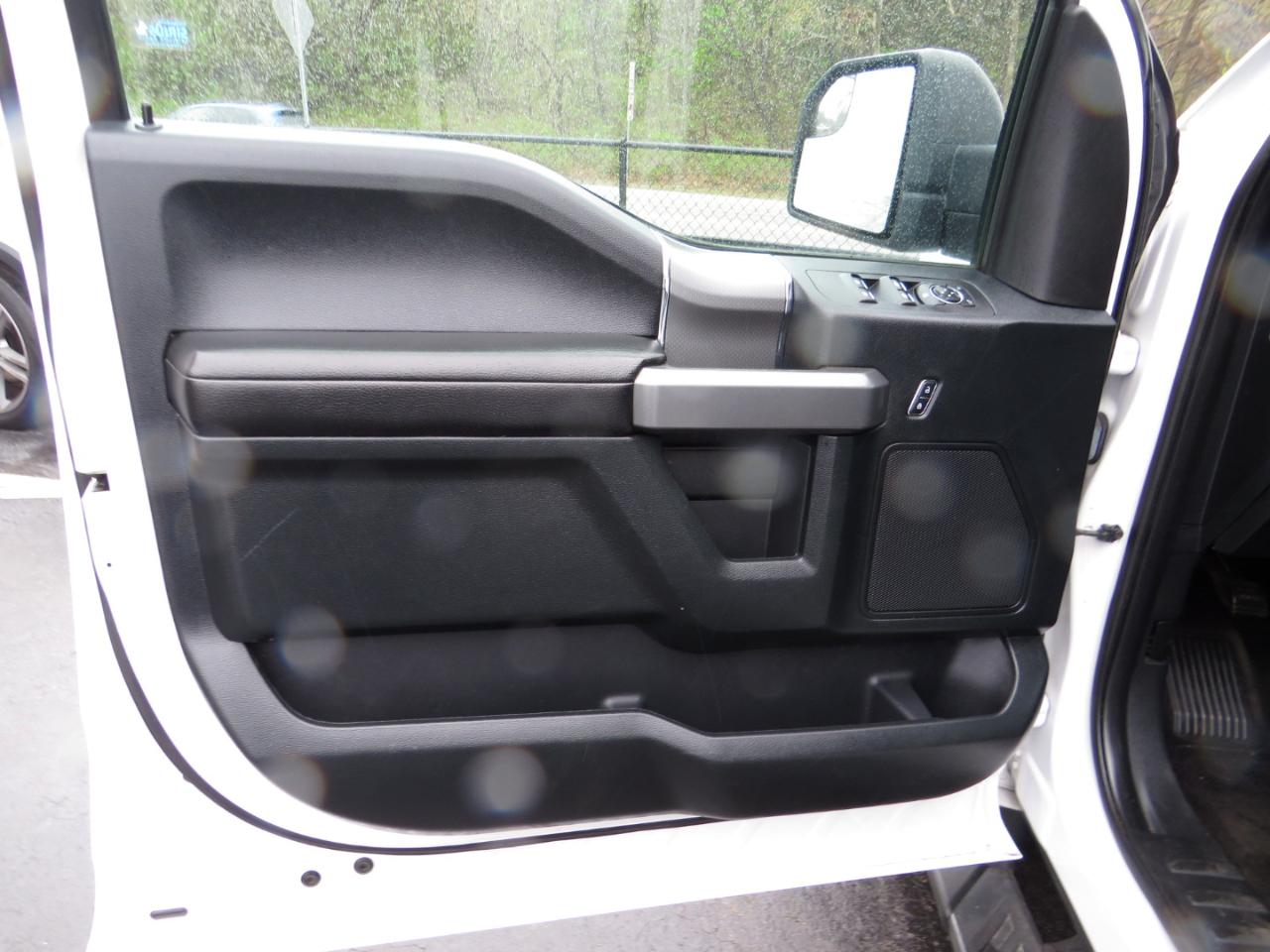 Ford F-150 King Ranch 4WD SuperCrew 5.5' Box 2017