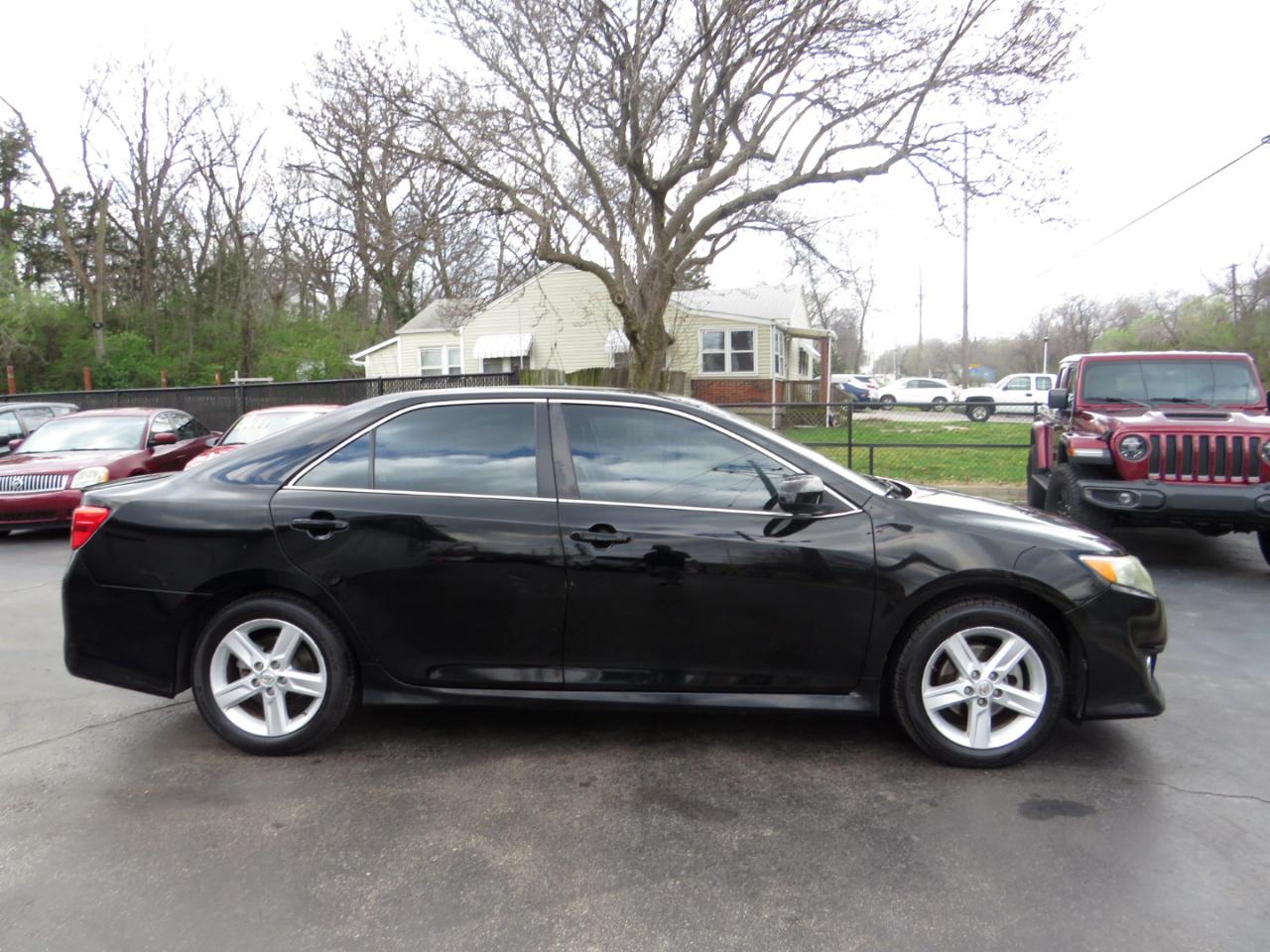 Toyota Camry 2014.5 4dr Sdn I4 Auto SE Sport (Natl) 2014