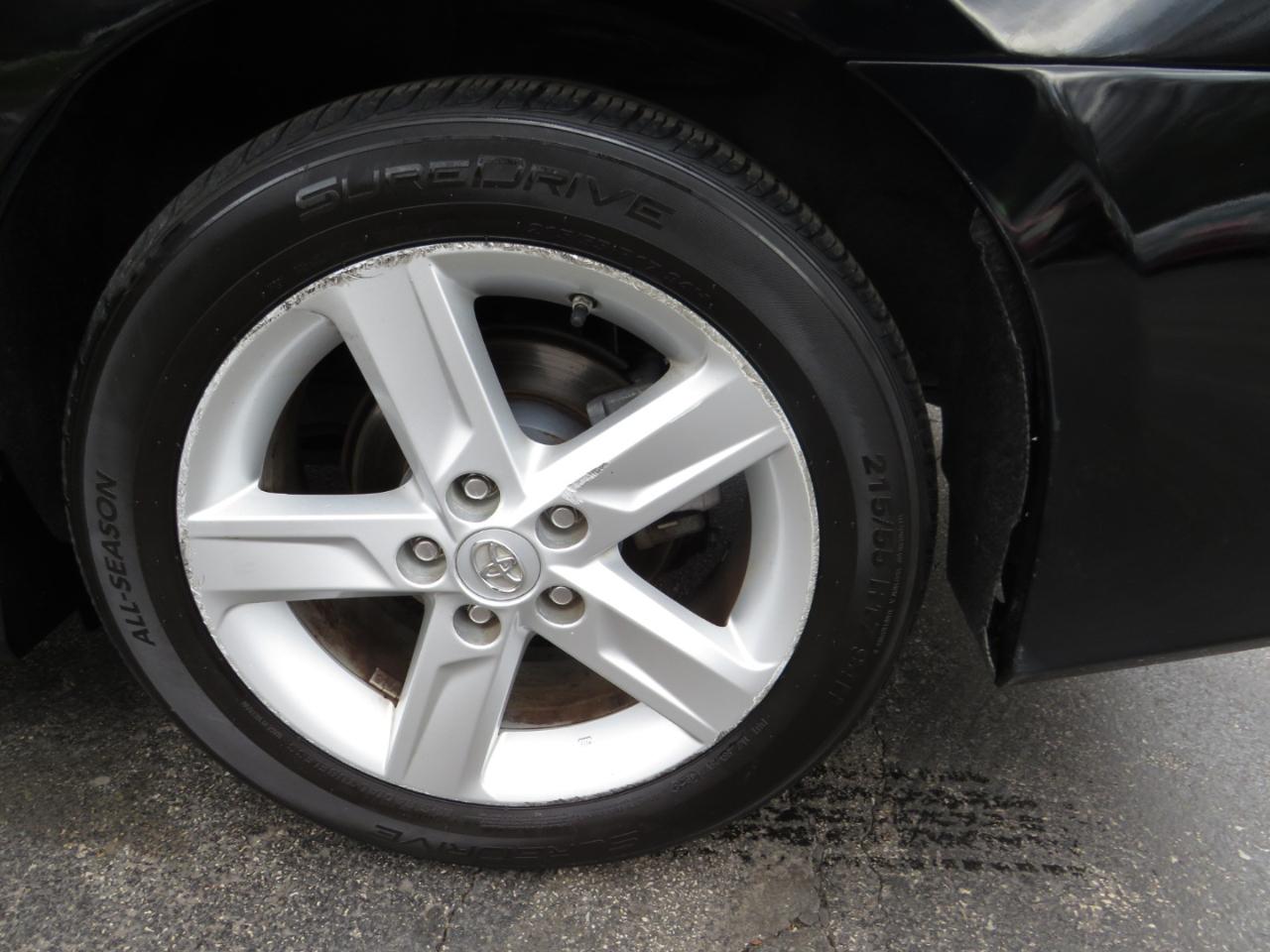 Toyota Camry 2014.5 4dr Sdn I4 Auto SE Sport (Natl) 2014