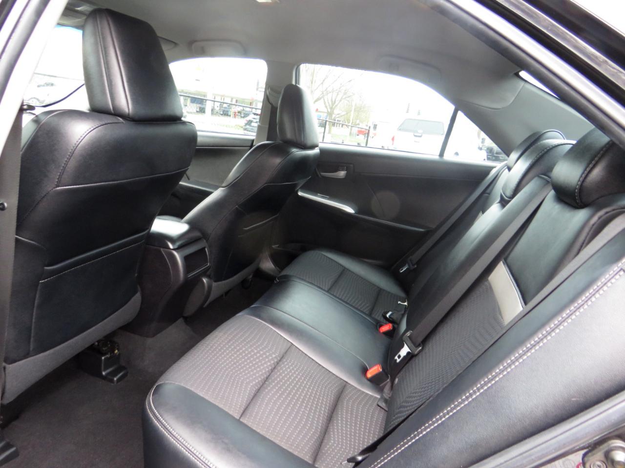 Toyota Camry 2014.5 4dr Sdn I4 Auto SE Sport (Natl) 2014