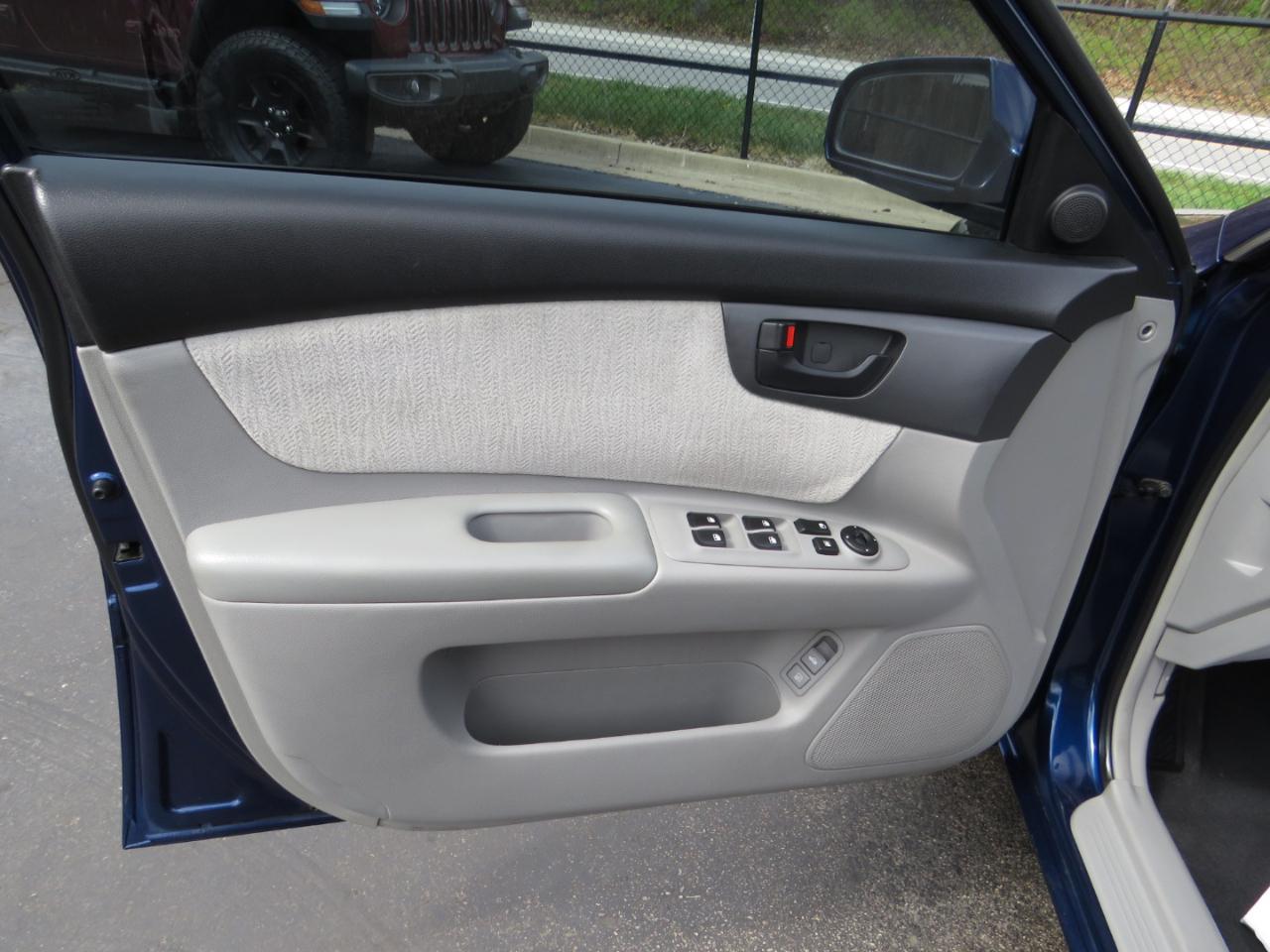 Kia Optima 4dr Sdn V6 Auto LX 2008