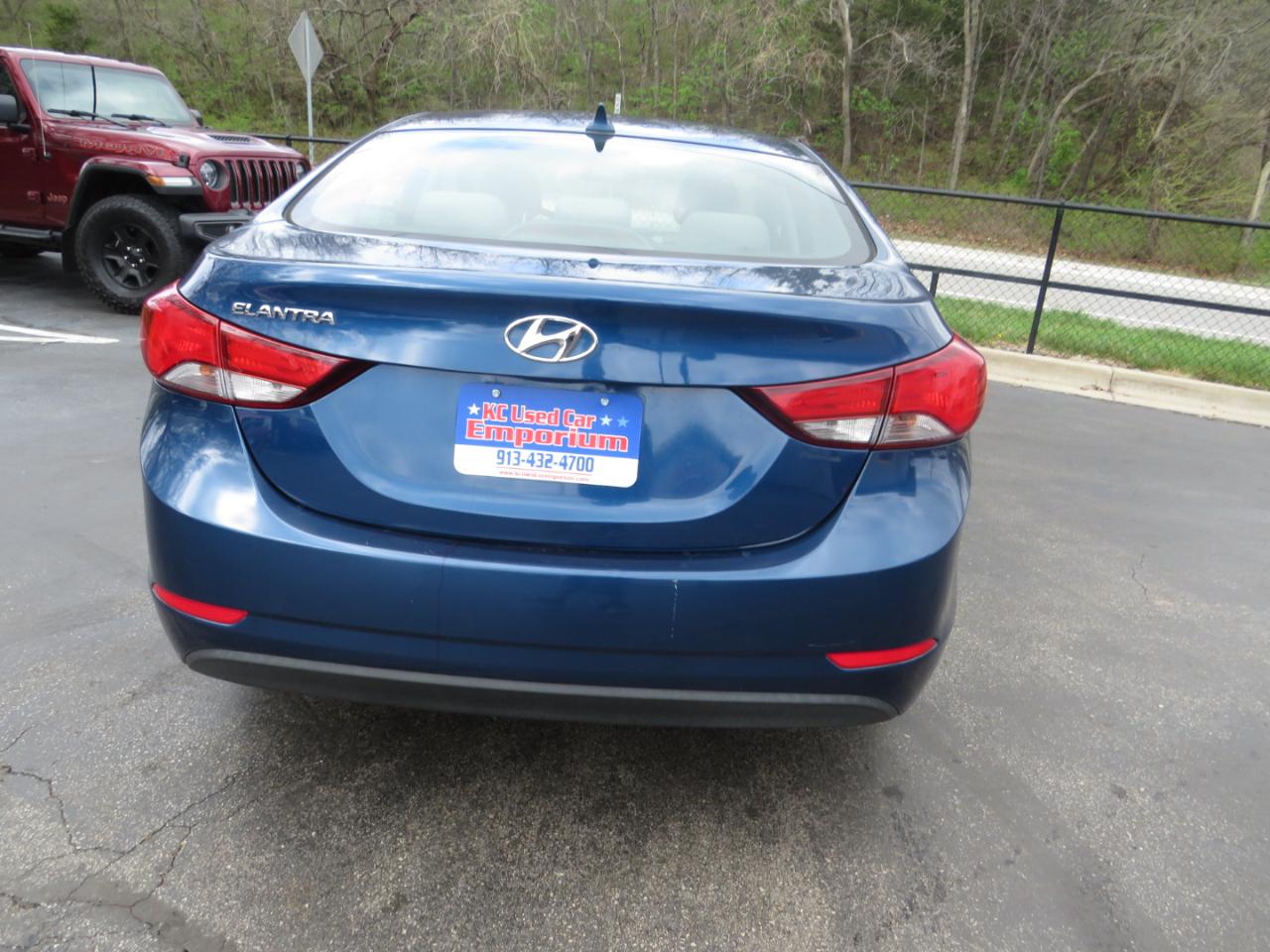 Hyundai Elantra 4dr Sdn Auto SE (Ulsan Plant) 2015
