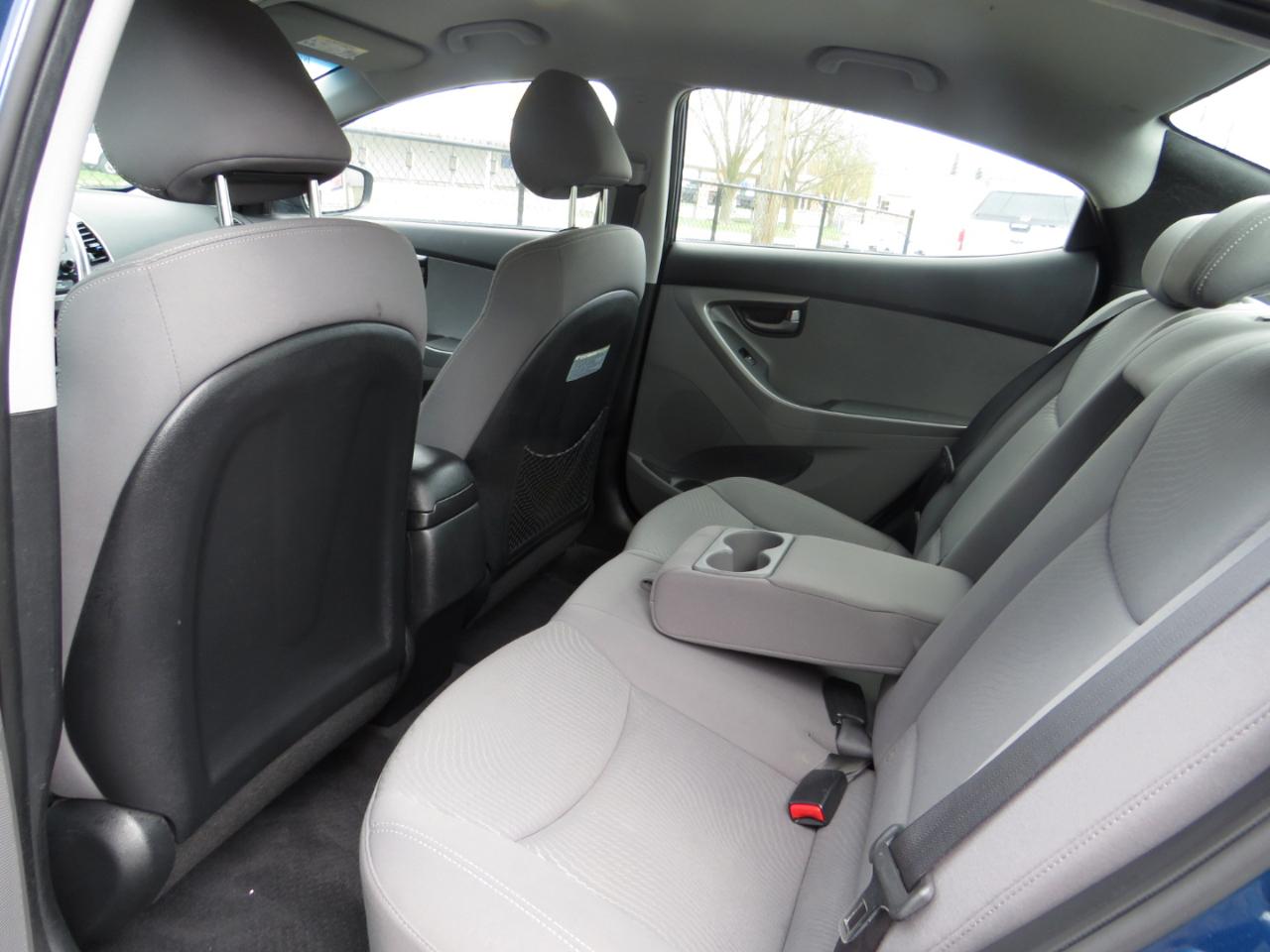 Hyundai Elantra 4dr Sdn Auto SE (Ulsan Plant) 2015