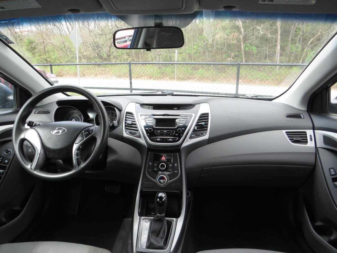 Hyundai Elantra 4dr Sdn Auto SE (Ulsan Plant) 2015