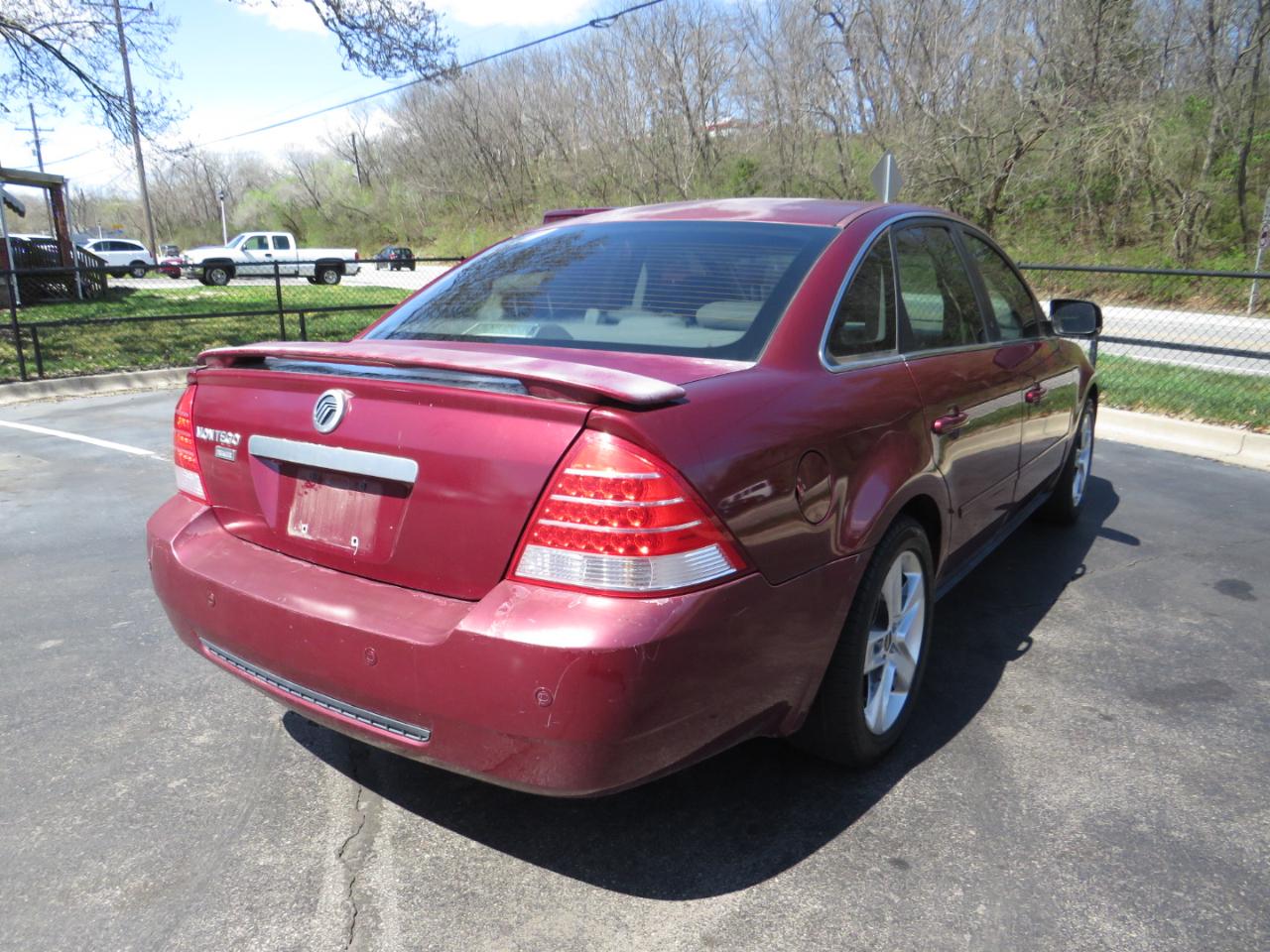 Mercury Montego 4dr Sdn 2WD Premier 2006