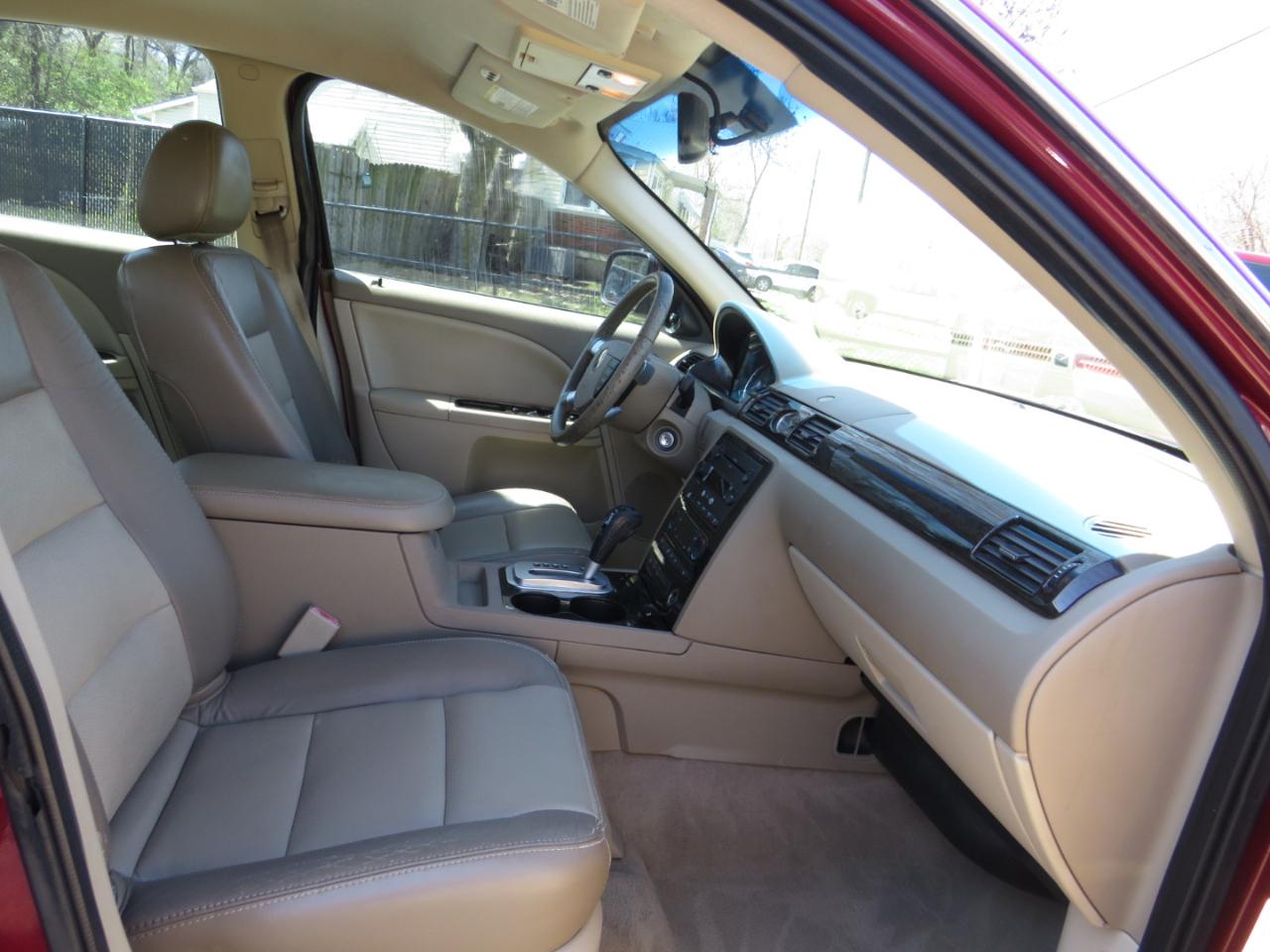 Mercury Montego 4dr Sdn 2WD Premier 2006