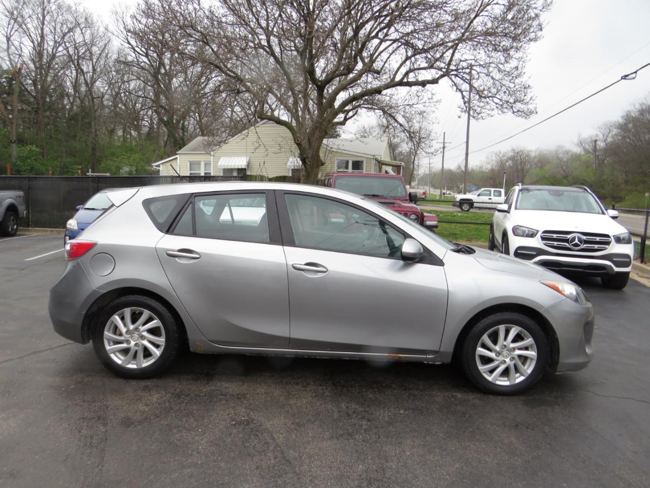 Mazda MAZDA3 5dr HB Auto i Touring 2012