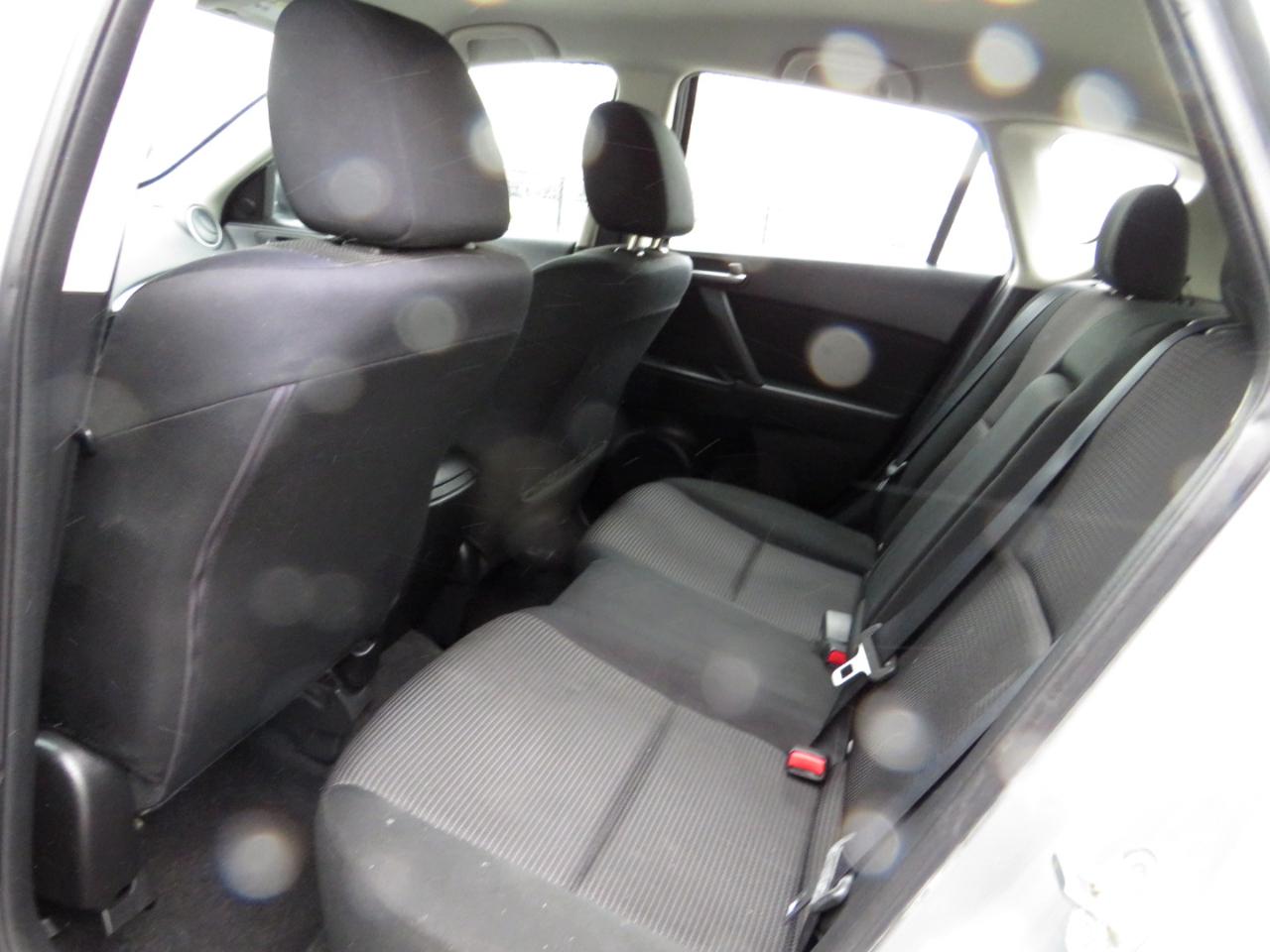 Mazda MAZDA3 5dr HB Auto i Touring 2012