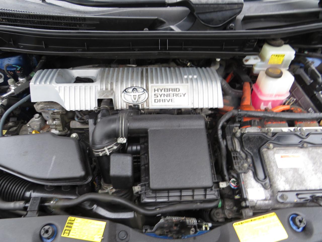 Toyota Prius 5dr HB III (Natl) 2011