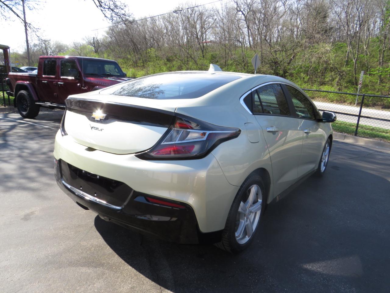Chevrolet Volt 5dr HB LT 2017