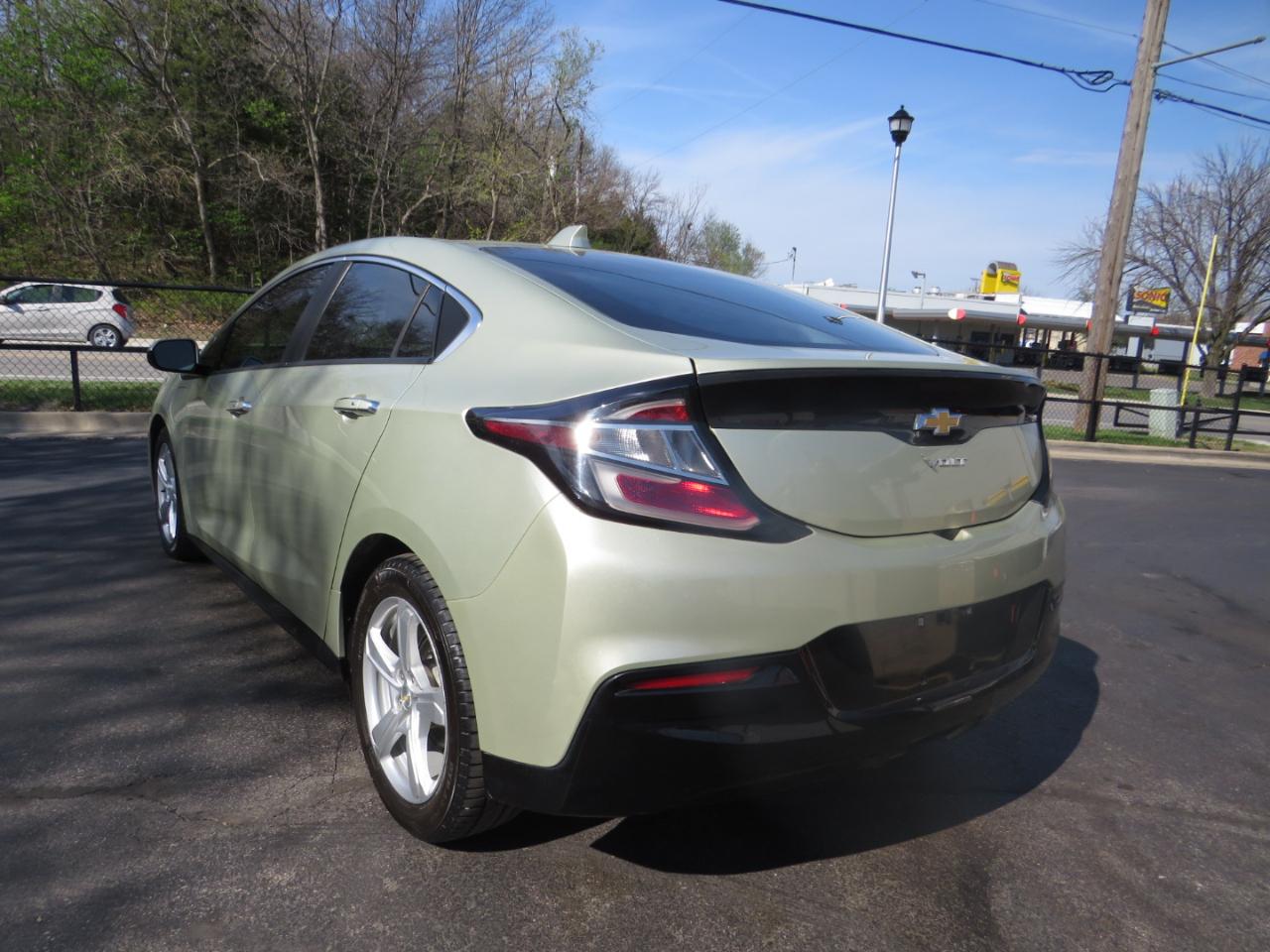 Chevrolet Volt 5dr HB LT 2017