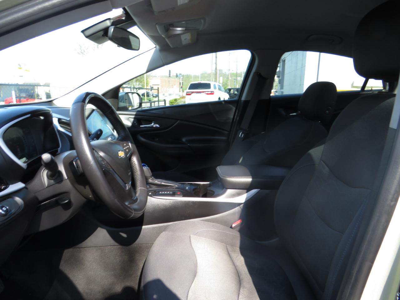 Chevrolet Volt 5dr HB LT 2017