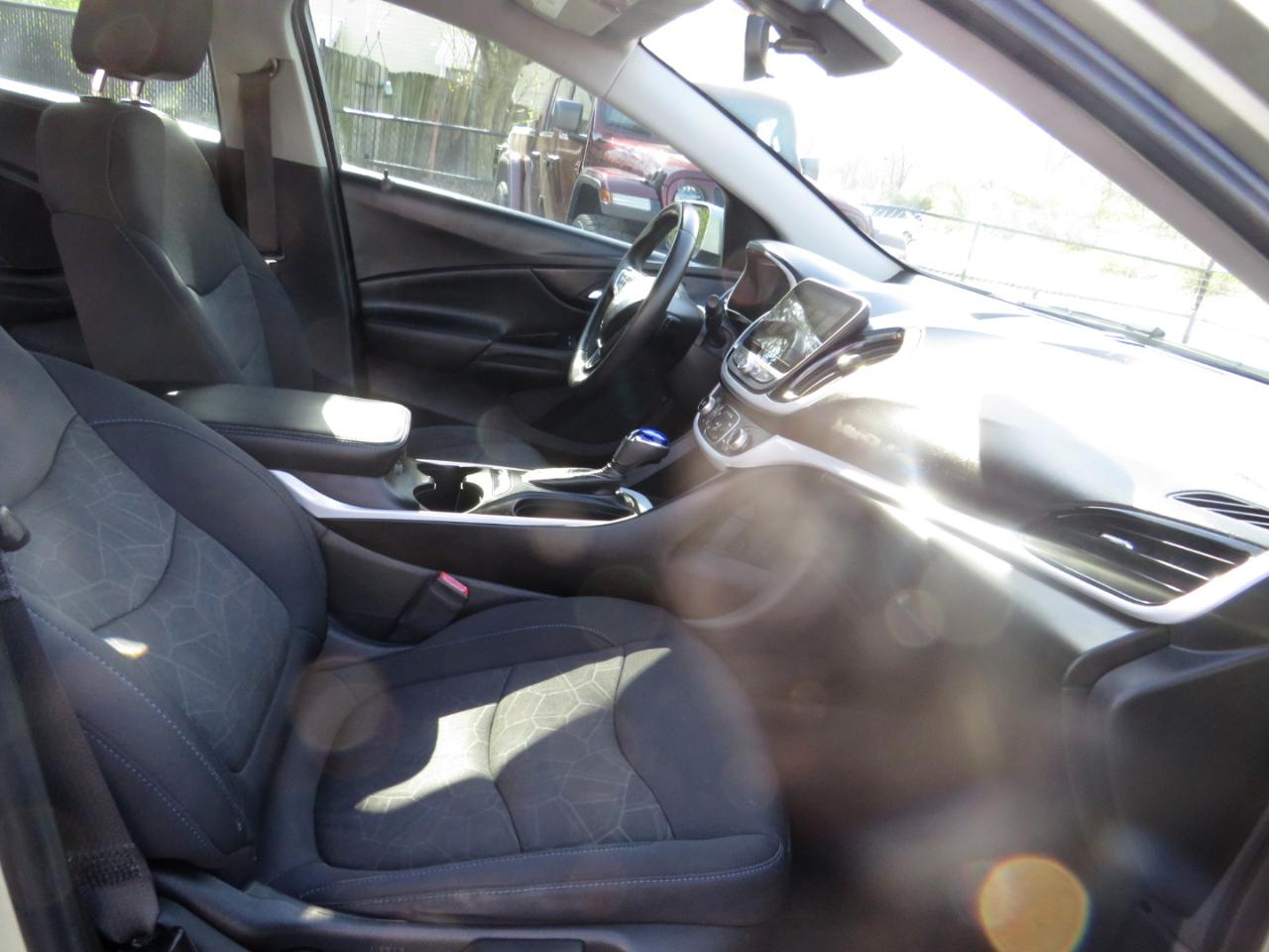 Chevrolet Volt 5dr HB LT 2017