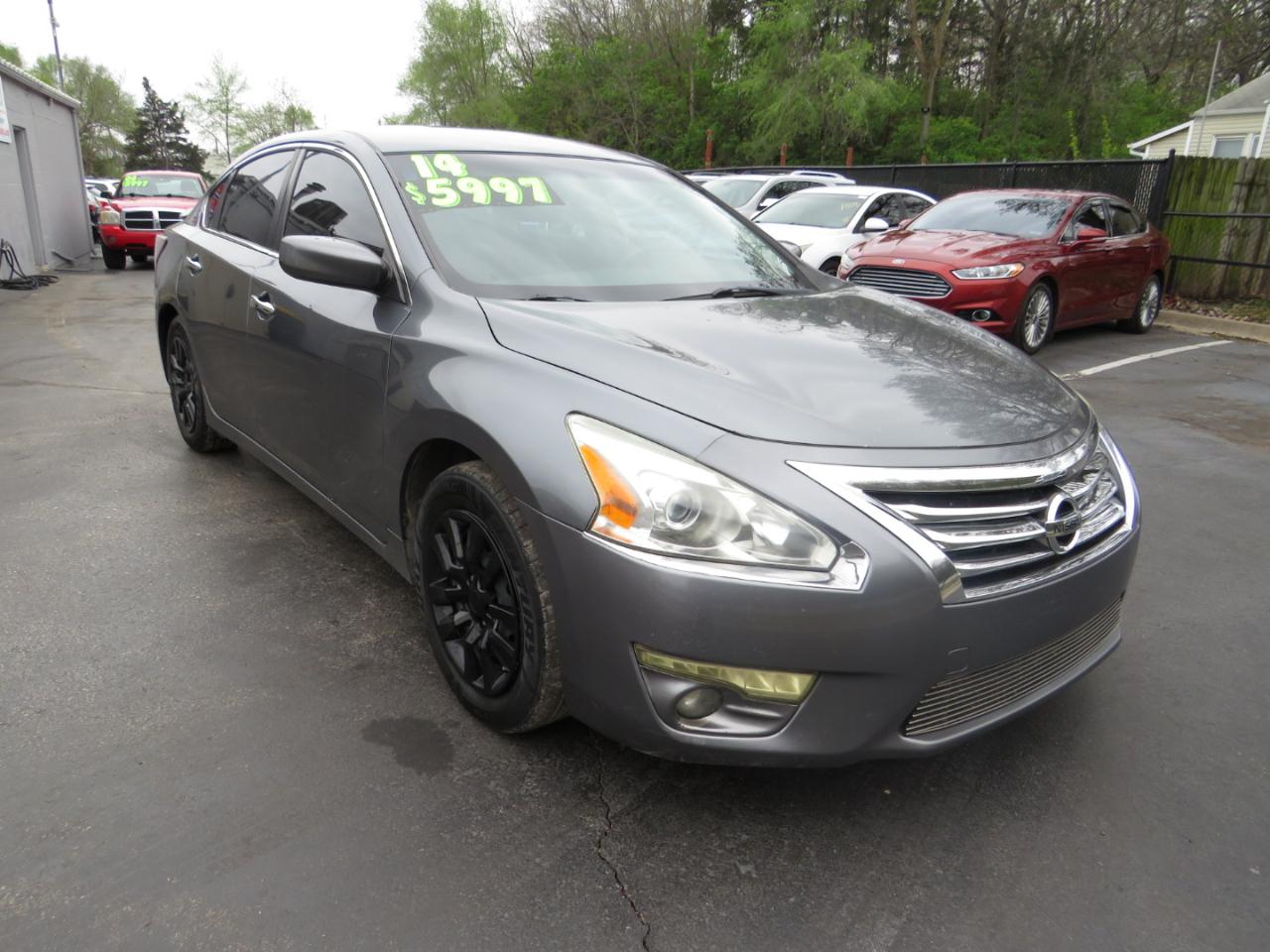 Nissan Altima 4dr Sdn I4 2.5 2014