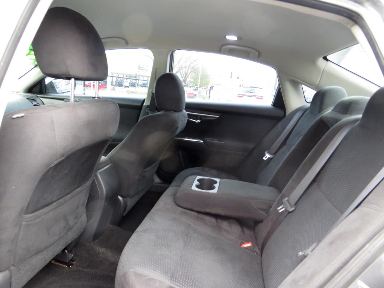 Nissan Altima 4dr Sdn I4 2.5 2014