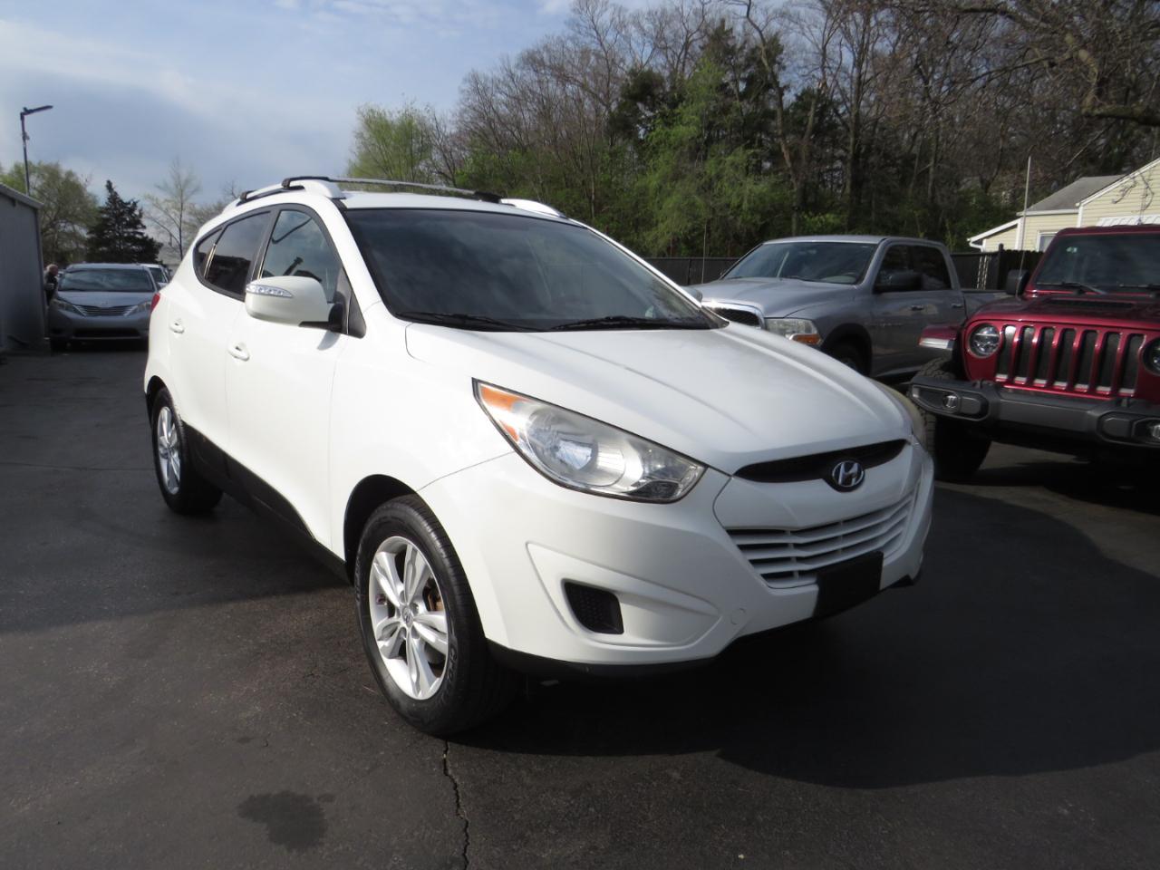 Hyundai Tucson FWD 4dr Auto GLS 2012