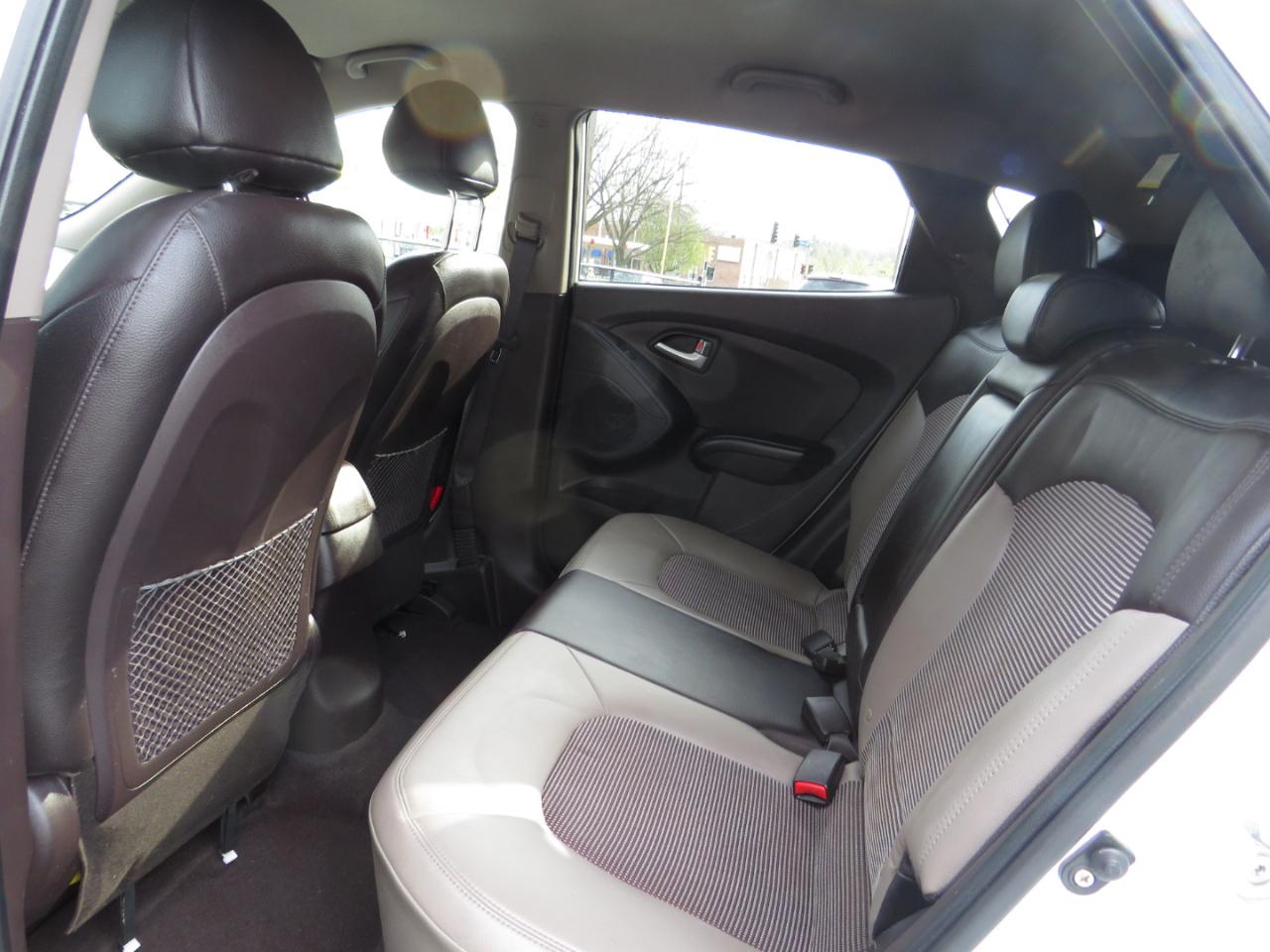 Hyundai Tucson FWD 4dr Auto GLS 2012