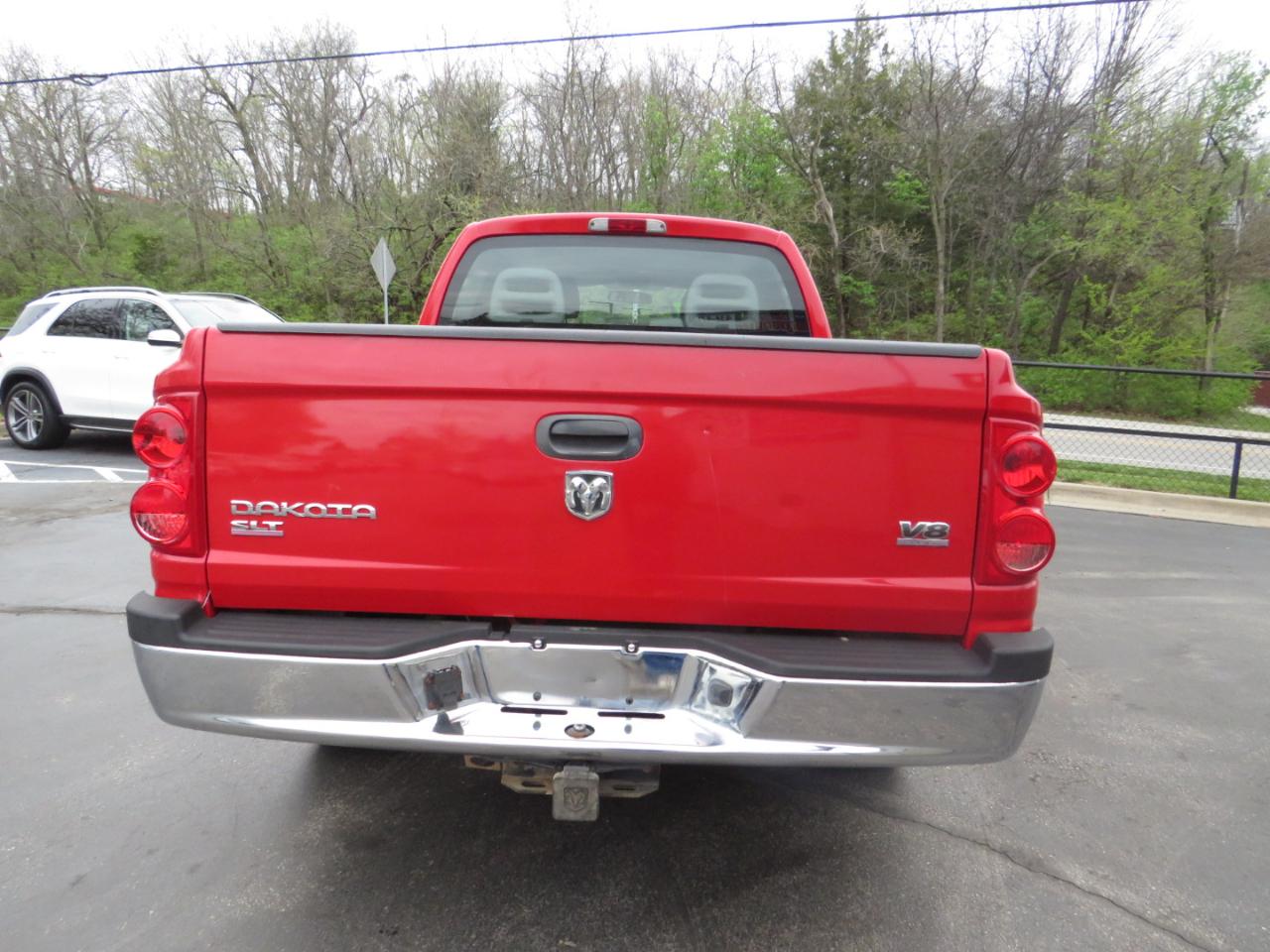 Dodge Dakota 4dr Quad Cab 131 SLT 2006